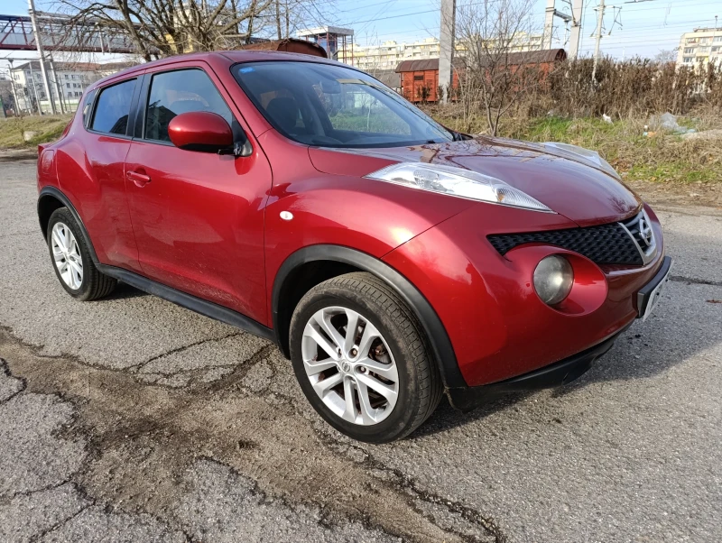 Nissan Juke, снимка 8 - Автомобили и джипове - 48536373