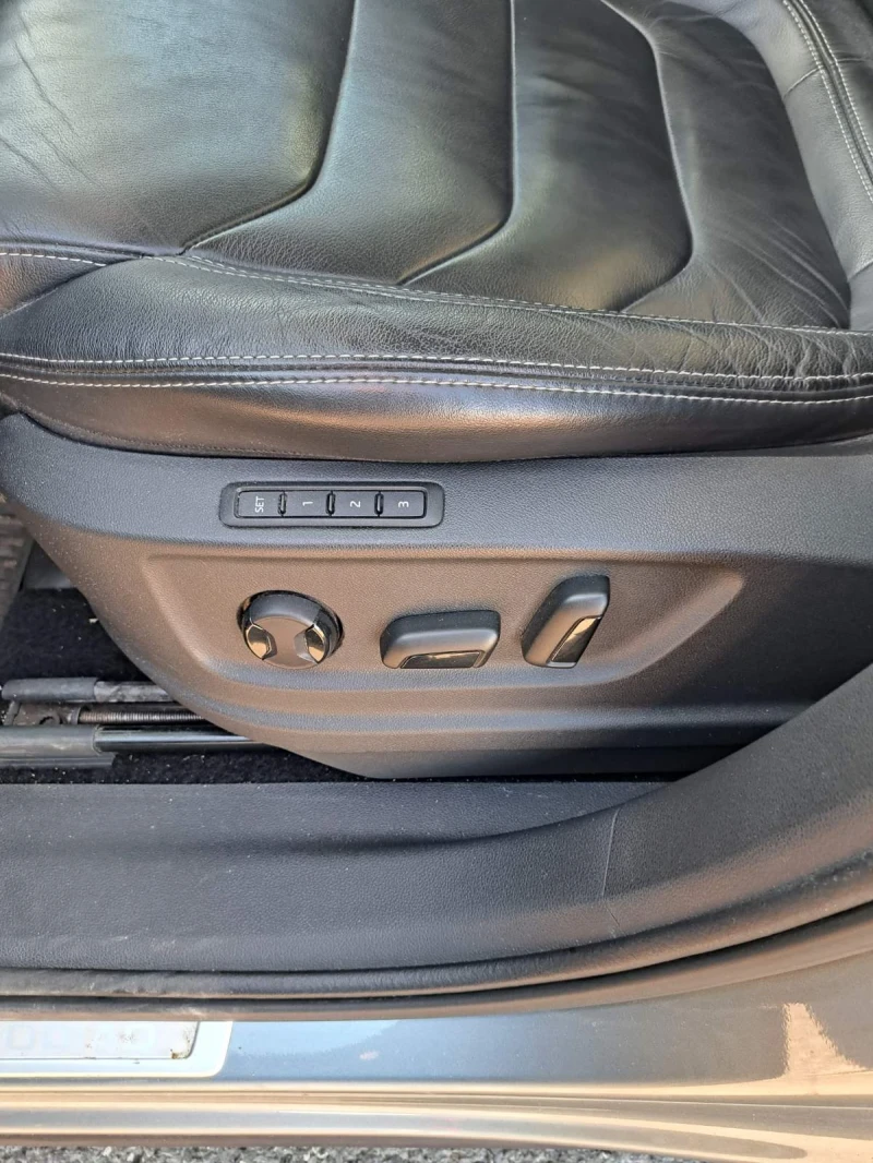 Skoda Kodiaq 2.0 TDi, снимка 12 - Автомобили и джипове - 52296755