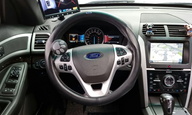 Ford Explorer, снимка 13 - Автомобили и джипове - 52752027