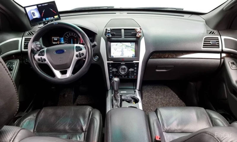 Ford Explorer, снимка 7 - Автомобили и джипове - 52752027