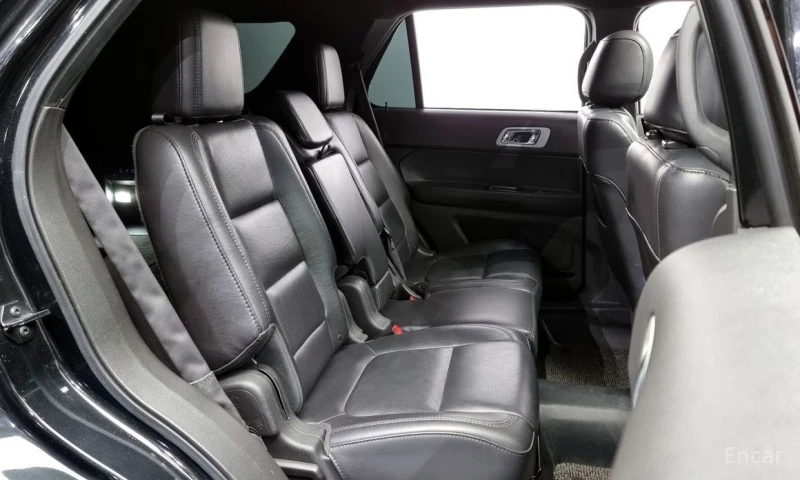 Ford Explorer, снимка 12 - Автомобили и джипове - 52752027