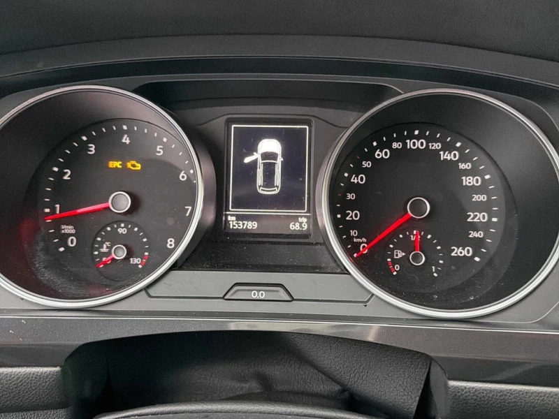 VW Tiguan * Trendline * CARFAX * БЕЗ ПЪРВОНАЧАЛНА ВНОСКА, снимка 8 - Автомобили и джипове - 53128452