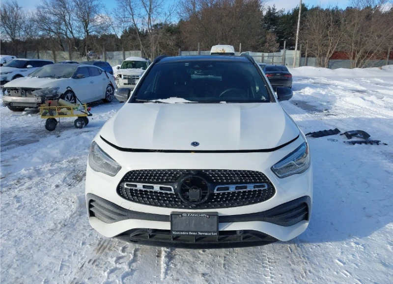Mercedes-Benz GLA 250 4MATIC / ДИСТРОНИК / ДИГ.ТАБЛО / ПОДГРЕВИ , снимка 2 - Автомобили и джипове - 53261466