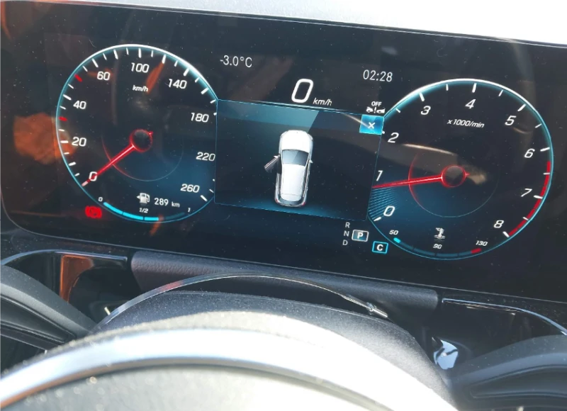 Mercedes-Benz GLA 250 4MATIC / ДИСТРОНИК / ДИГ.ТАБЛО / ПОДГРЕВИ , снимка 8 - Автомобили и джипове - 53261466