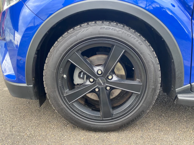 Toyota C-HR 1.8 H Style, снимка 17 - Автомобили и джипове - 53283798