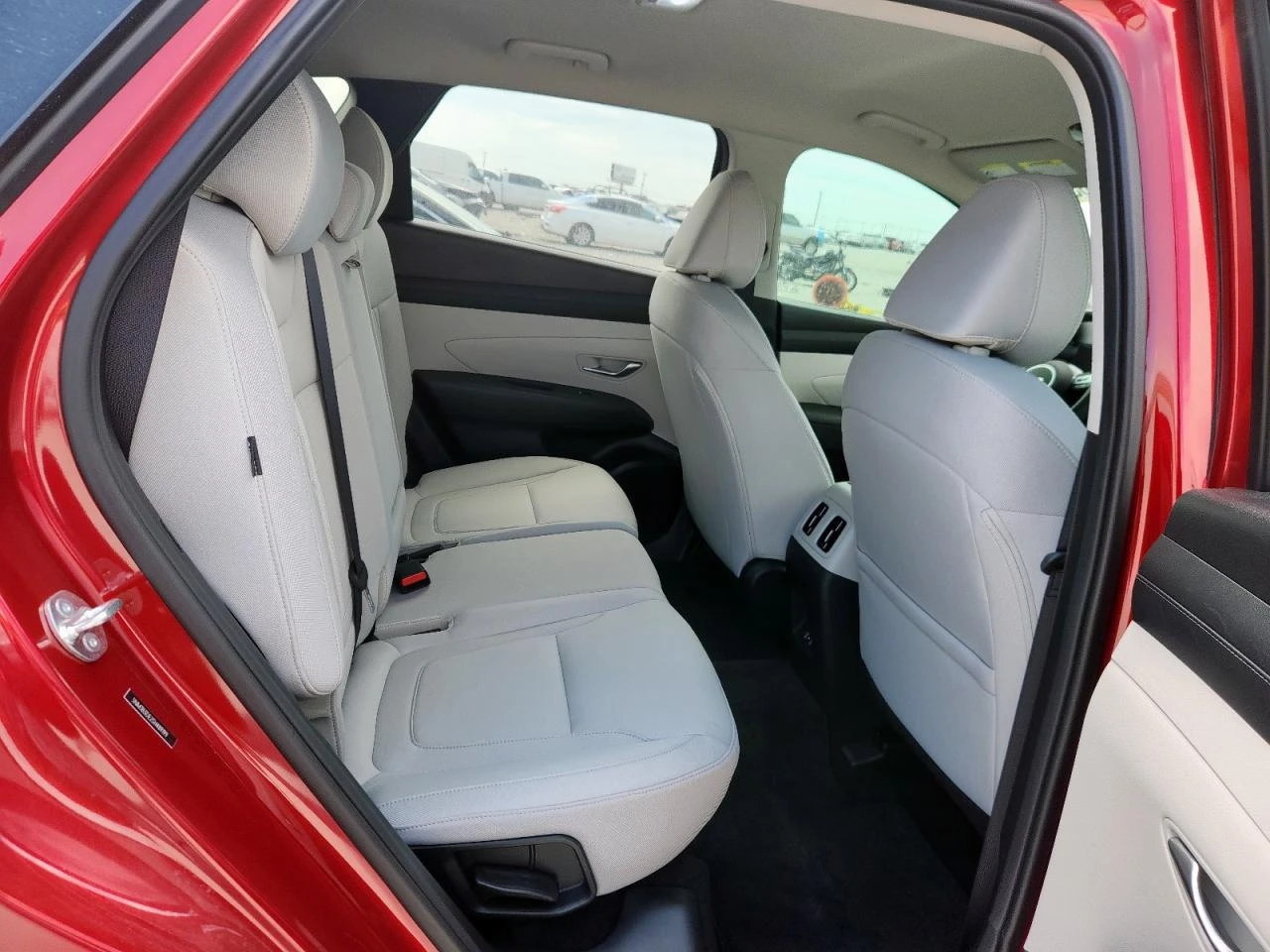 Hyundai Tucson SEL DIGITAL/ПОДГРЕВИ/КЛИП НА МОТОРА - изображение 10