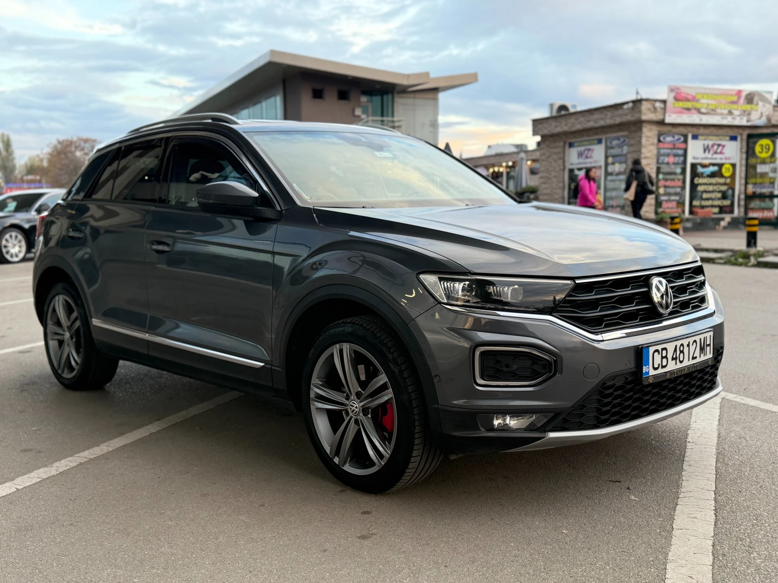 VW T-Roc 6  !!!/2.0TSI!!44!! !!! | Mobile.bg   5