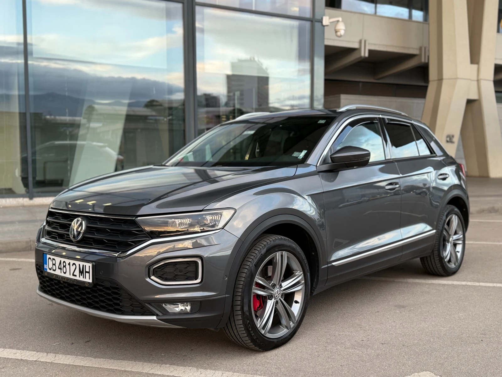 VW T-Roc 6  !!!/2.0TSI!!44!! !!! | Mobile.bg   1