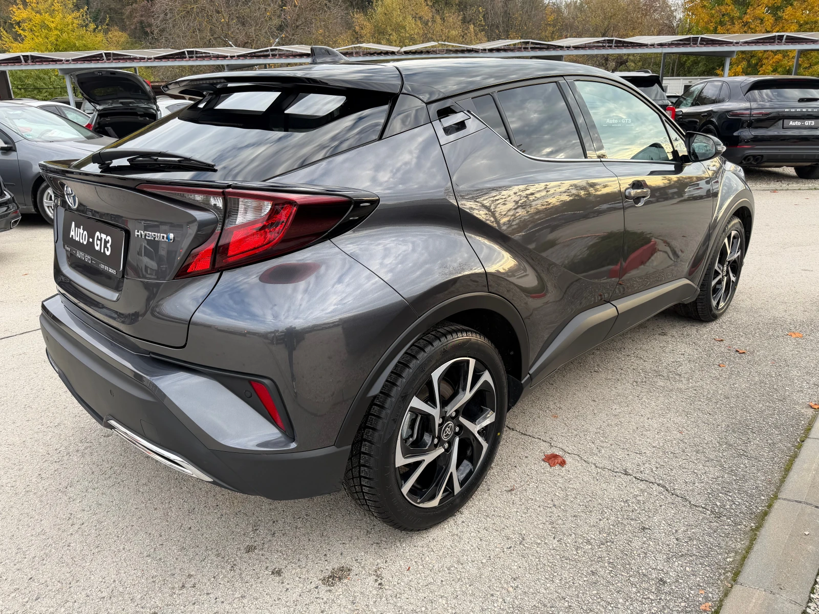 Toyota C-HR 2.0h 184к.с 37000км.Luxury FACE Гаранция - изображение 4