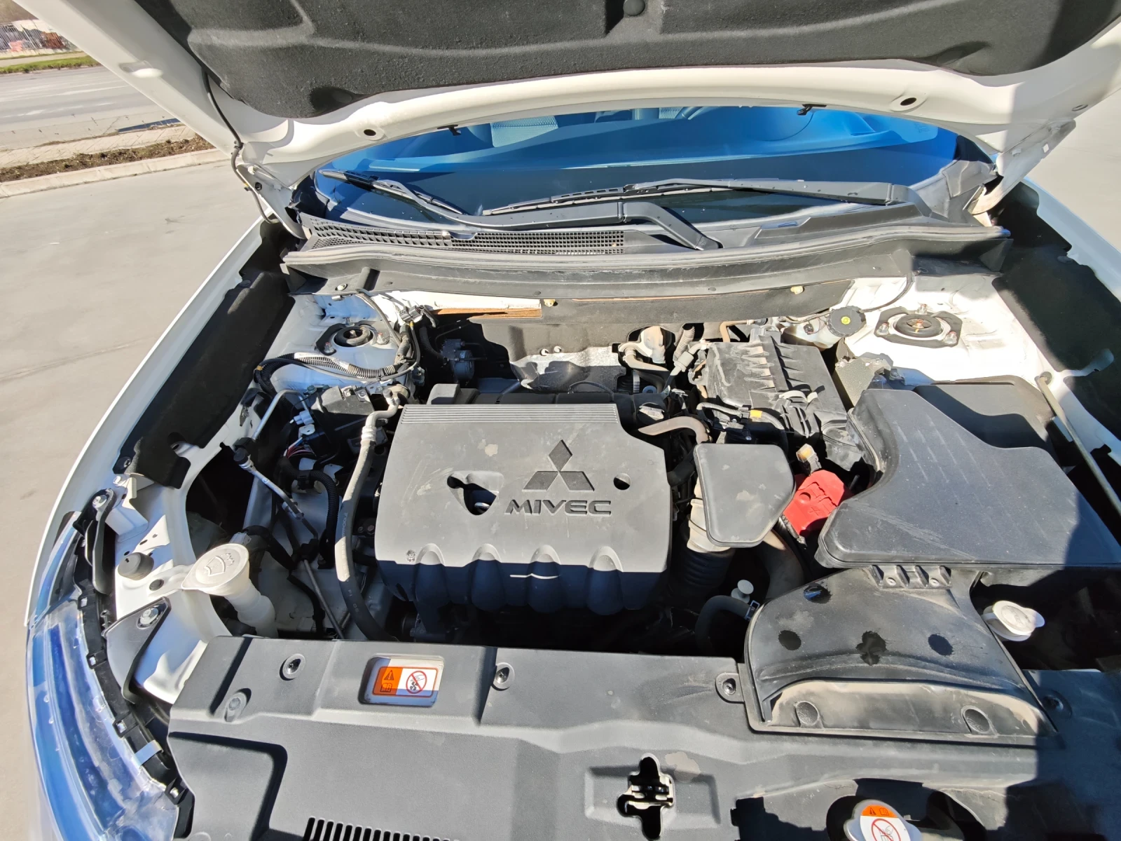 Mitsubishi Outlander 2.0 - ������ - ����������� - 150 hp | Mobile.bg � ����������� 13