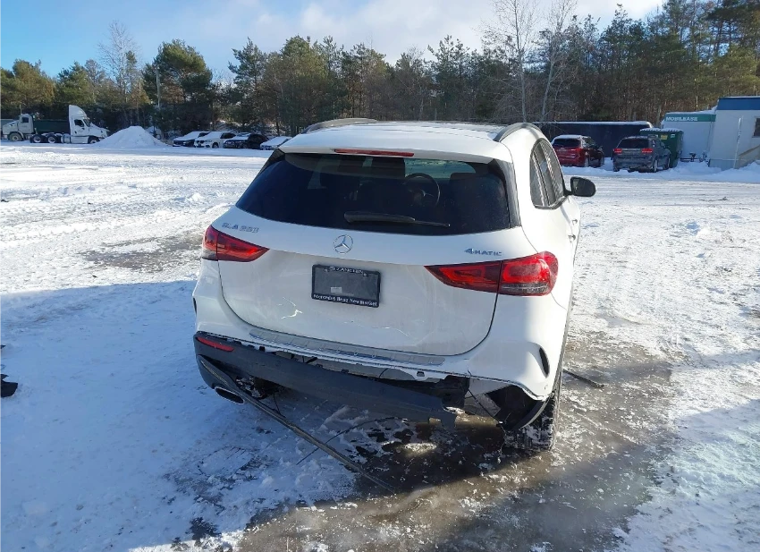 Mercedes-Benz GLA 250 4MATIC / ДИСТРОНИК / ДИГ.ТАБЛО / ПОДГРЕВИ  - изображение 5