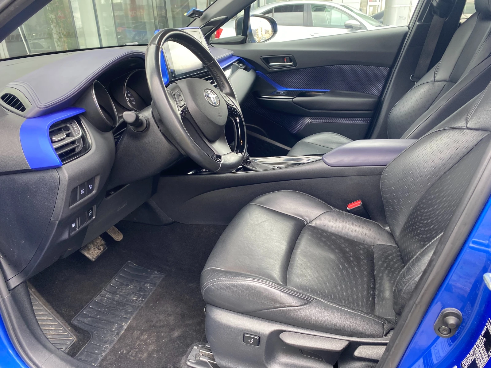 Toyota C-HR 1.8 H Style | Mobile.bg � ����������� 13