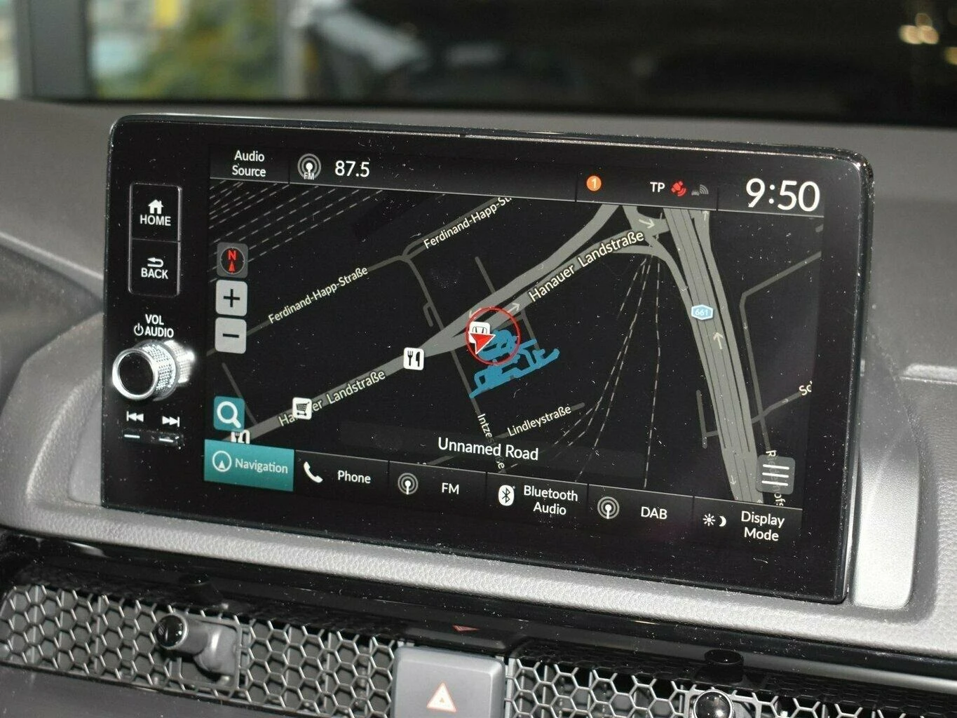 Honda Cr-v HEV* ELEGANCE* AWD* PANO* DISTR* CAM*  - изображение 6