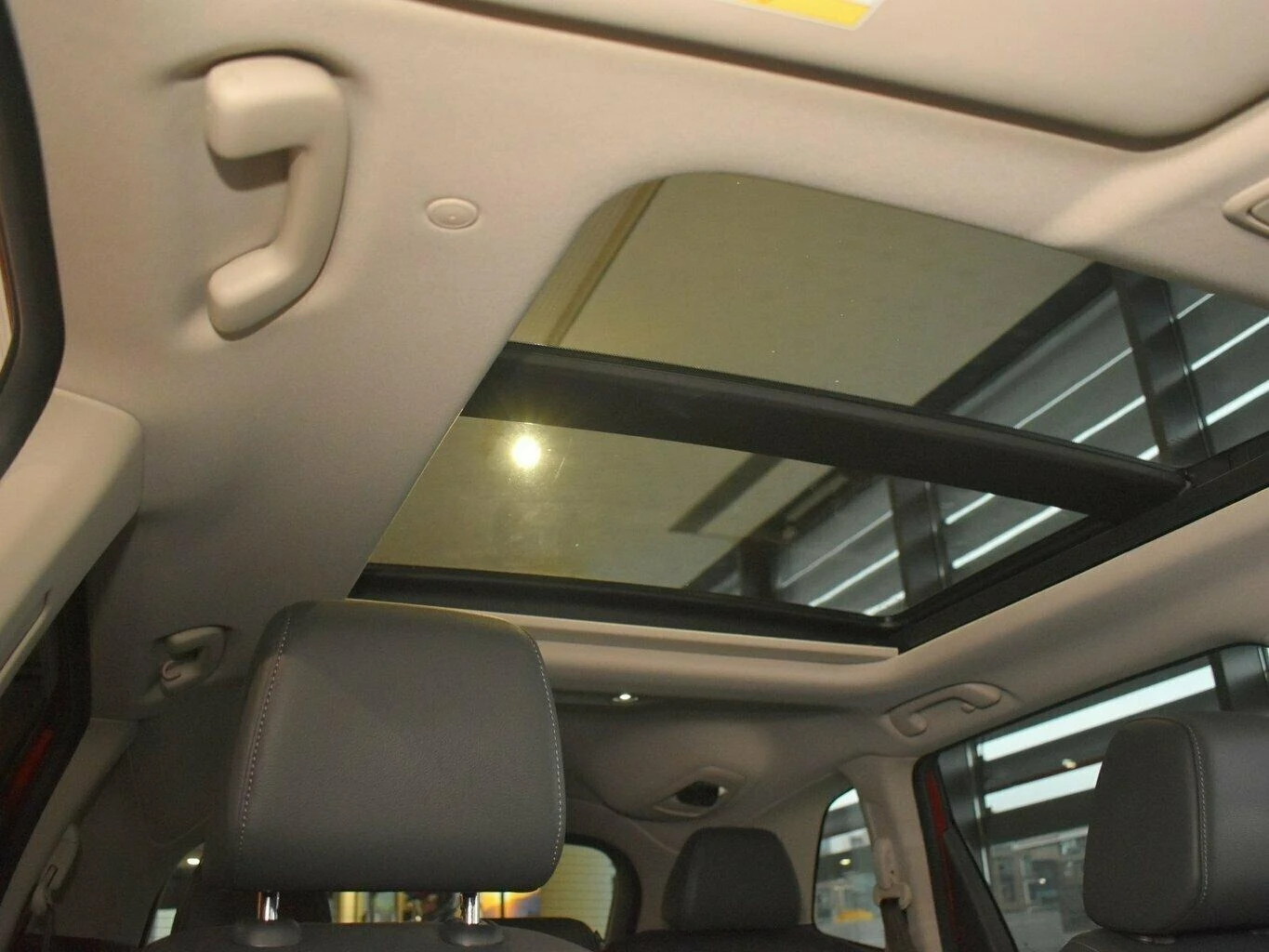 Honda Cr-v HEV* ELEGANCE* AWD* PANO* DISTR* CAM*  | Mobile.bg � ����������� 12