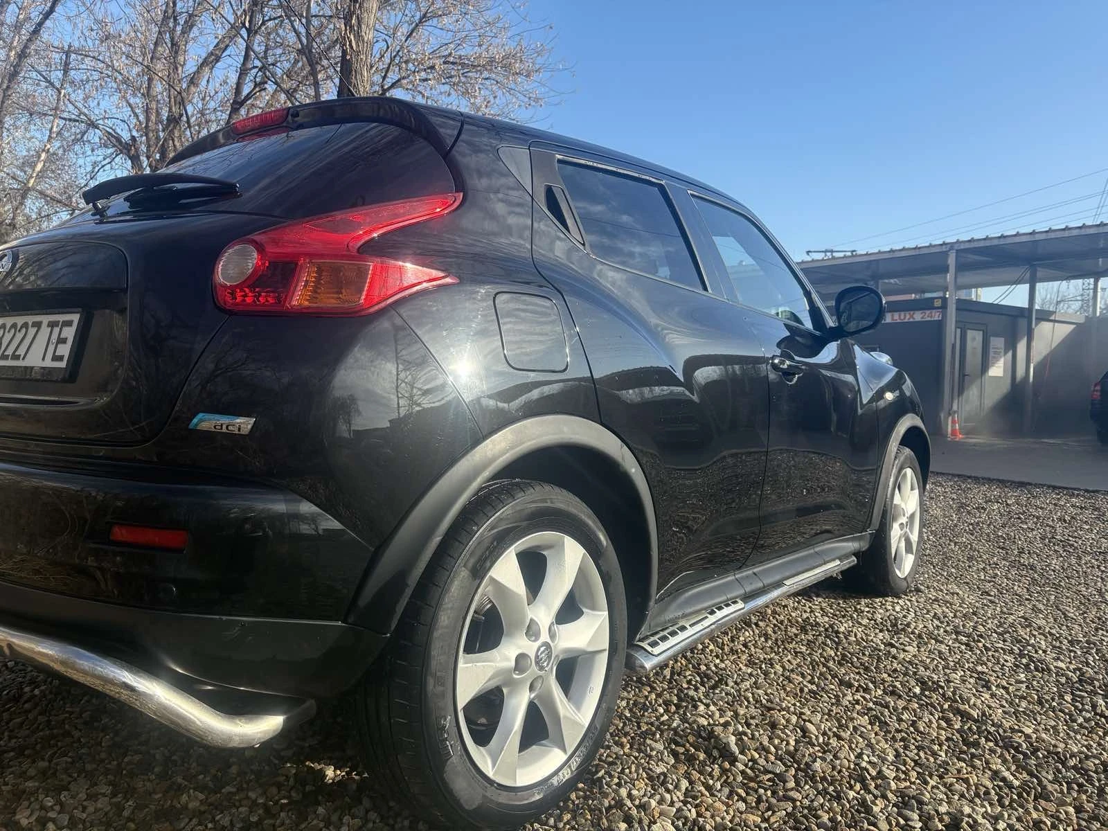 Nissan Juke, снимка 5 - Автомобили и джипове - 53879324