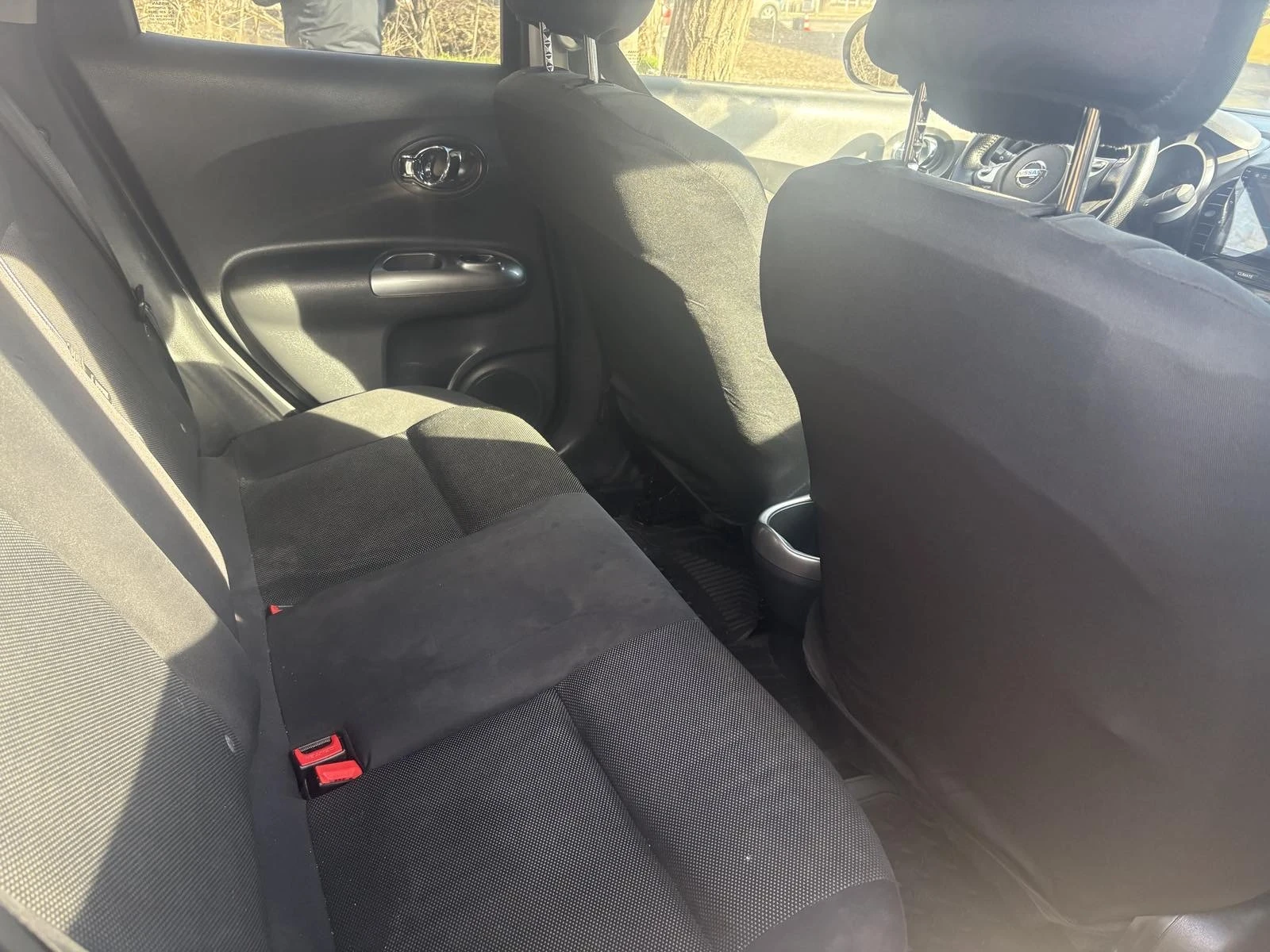 Nissan Juke, снимка 10 - Автомобили и джипове - 53879324