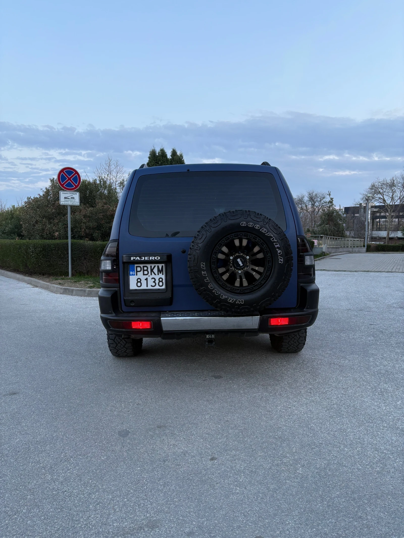 Mitsubishi Pajero, снимка 5 - Автомобили и джипове - 54393015