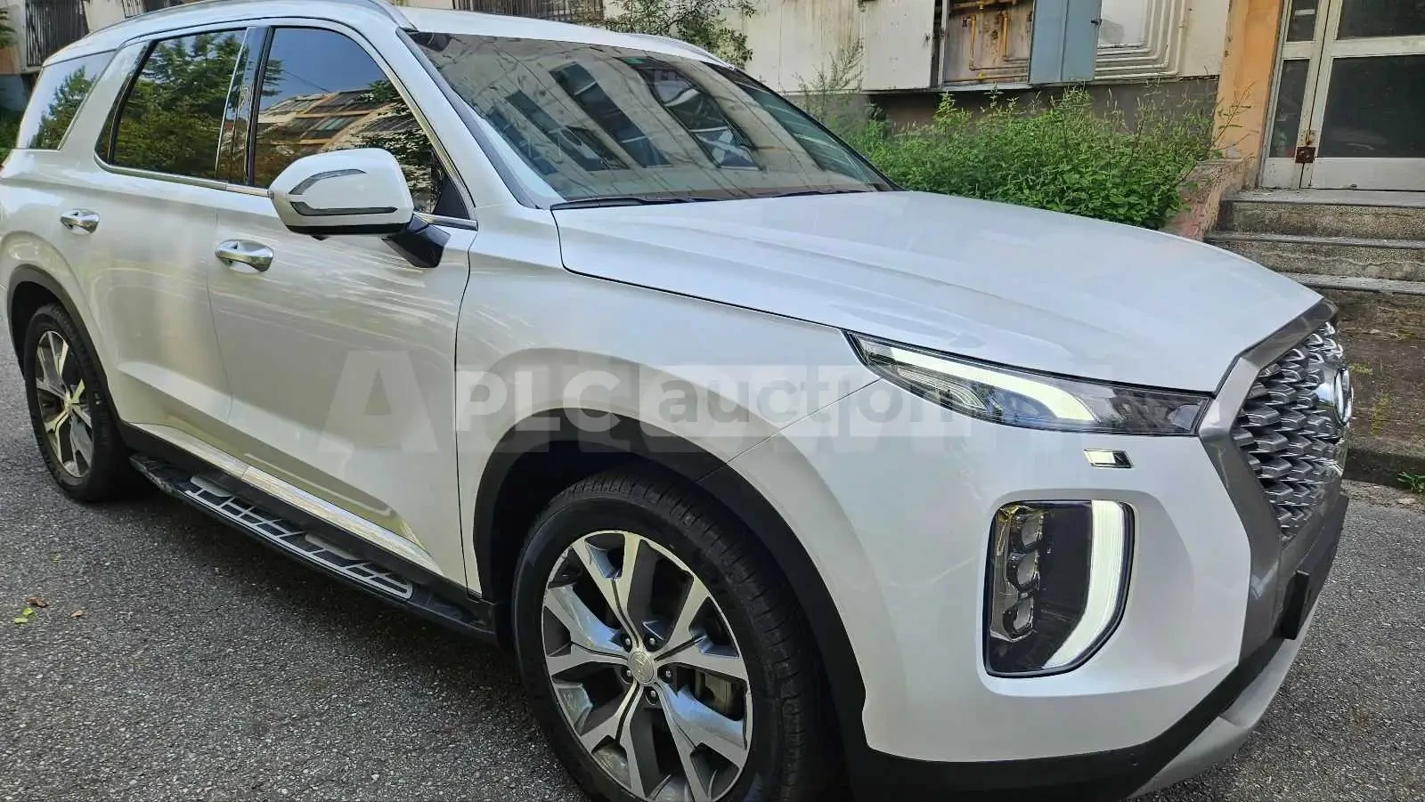 Hyundai Palisade 2.2 4x4| КАМЕРА| ПАНО| ОБДУХ| ВКЛ.ТЕХНОТЕСТ, снимка 2 - Автомобили и джипове - 54789111