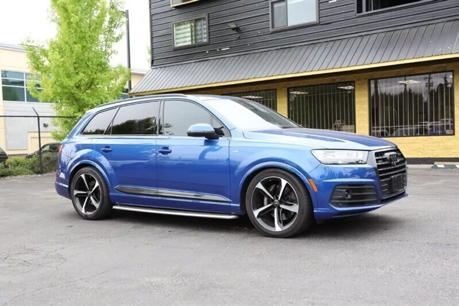 Audi Q7 3.0T quattro Technik, снимка 2 - Автомобили и джипове - 55799827