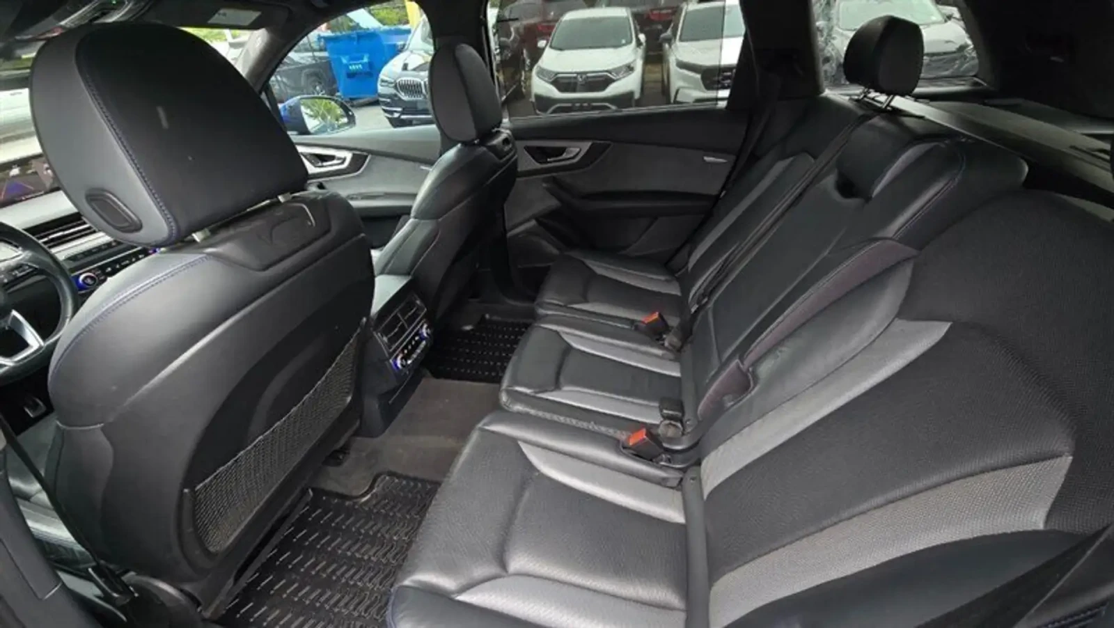 Audi Q7 3.0T quattro Technik, снимка 12 - Автомобили и джипове - 55799827
