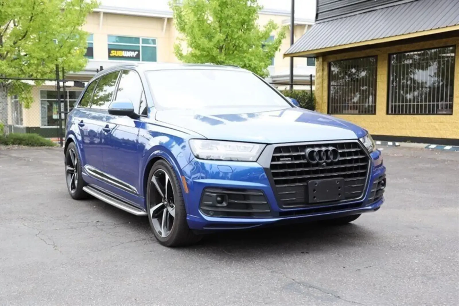 Audi Q7 3.0T quattro Technik, снимка 3 - Автомобили и джипове - 55799827