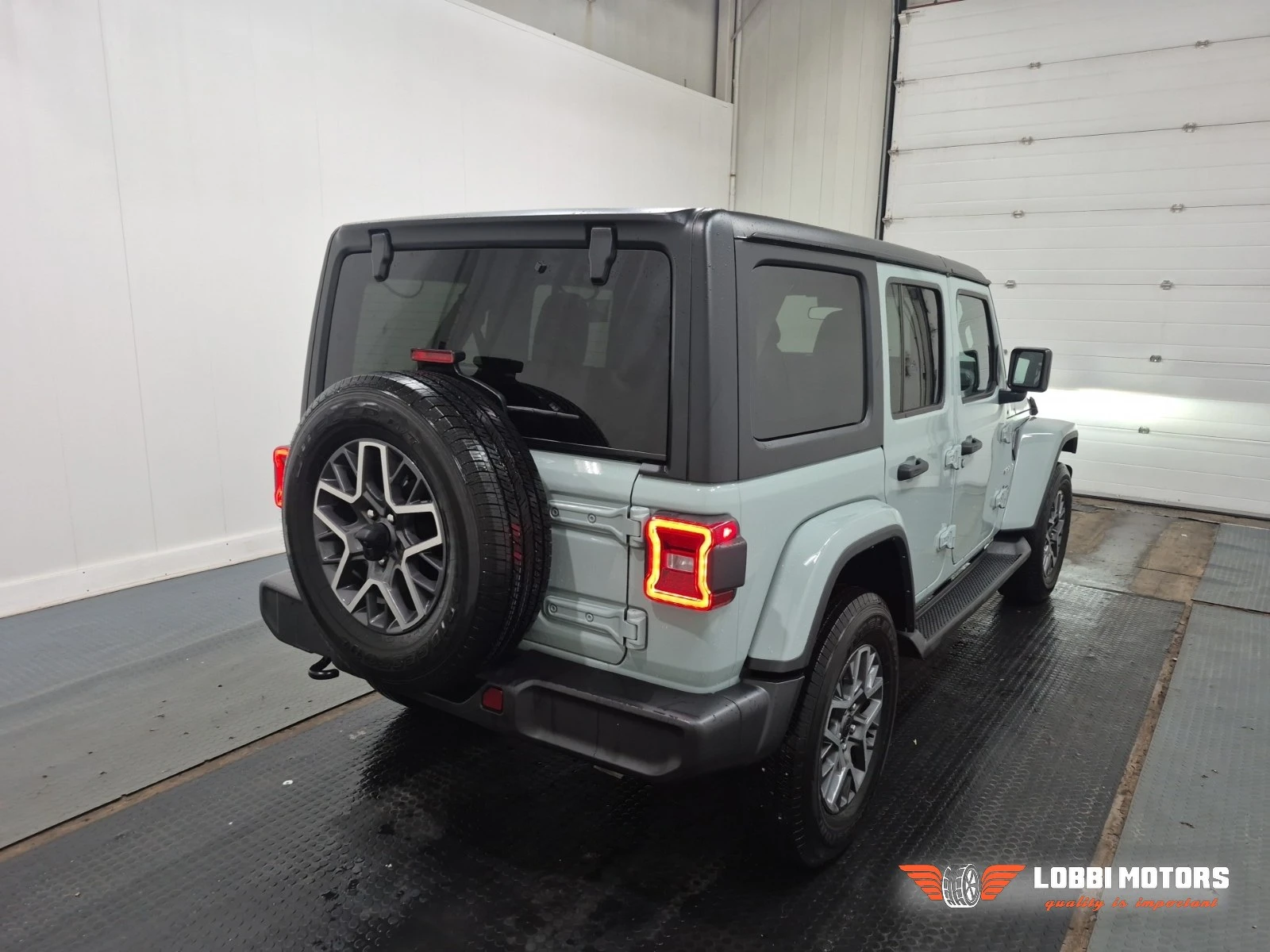 Jeep Wrangler, снимка 3 - Автомобили и джипове - 55928719
