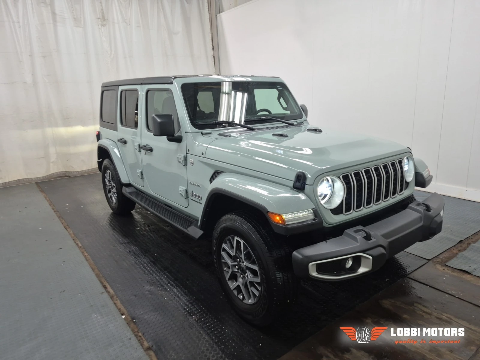 Jeep Wrangler, снимка 2 - Автомобили и джипове - 55928719