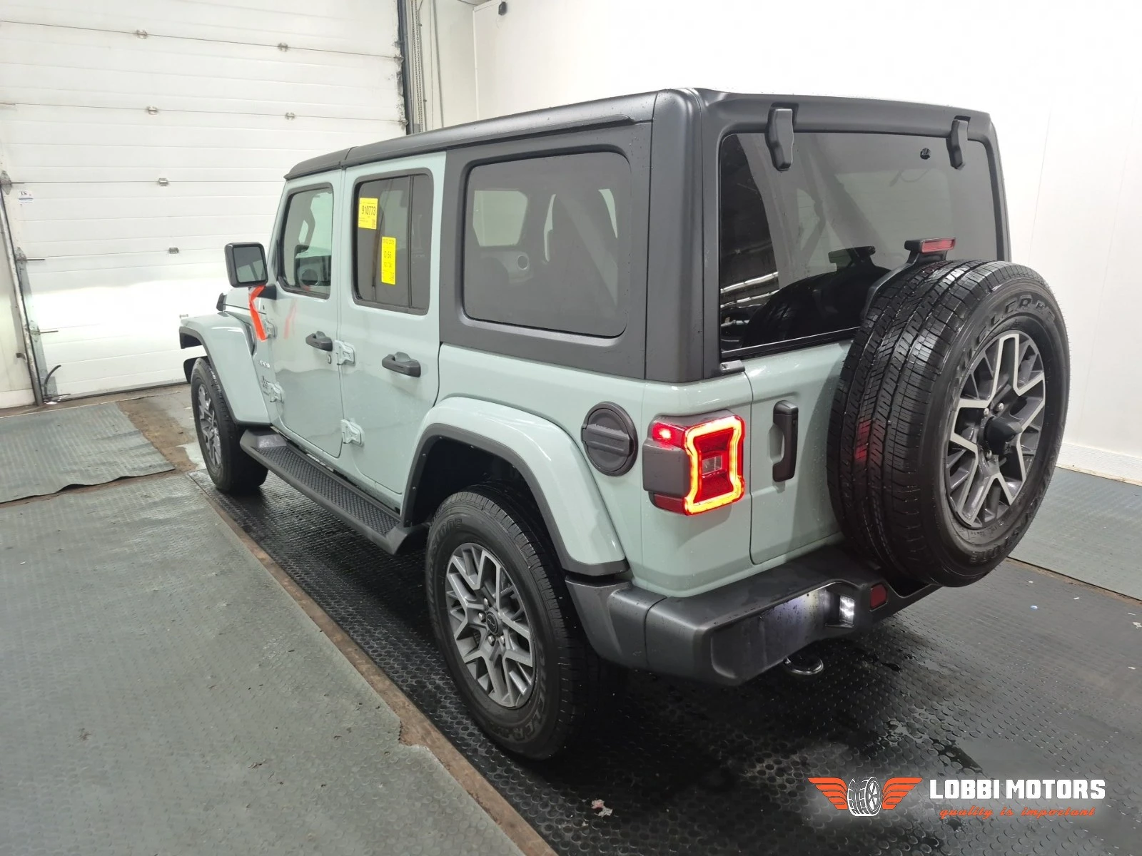 Jeep Wrangler, снимка 4 - Автомобили и джипове - 55928719