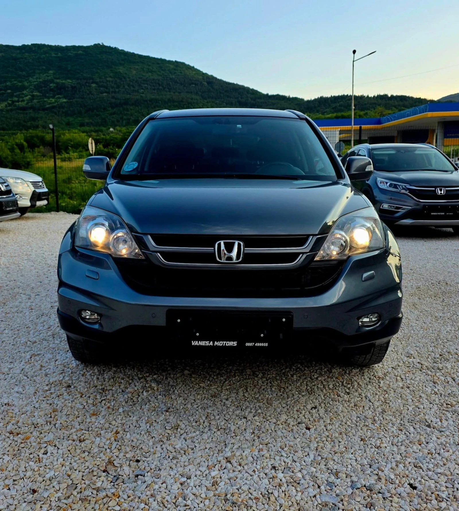 Honda Cr-v Сервизна История Навигация Парктроник 4х4 , снимка 2 - Автомобили и джипове - 56022288