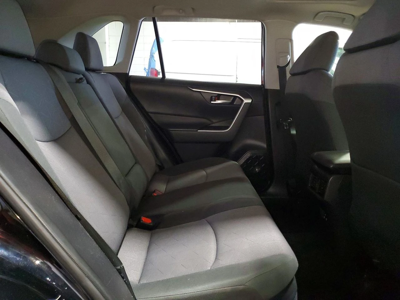 Toyota Rav4 2.5l Hybrid Xle, снимка 11 - Автомобили и джипове - 56215224