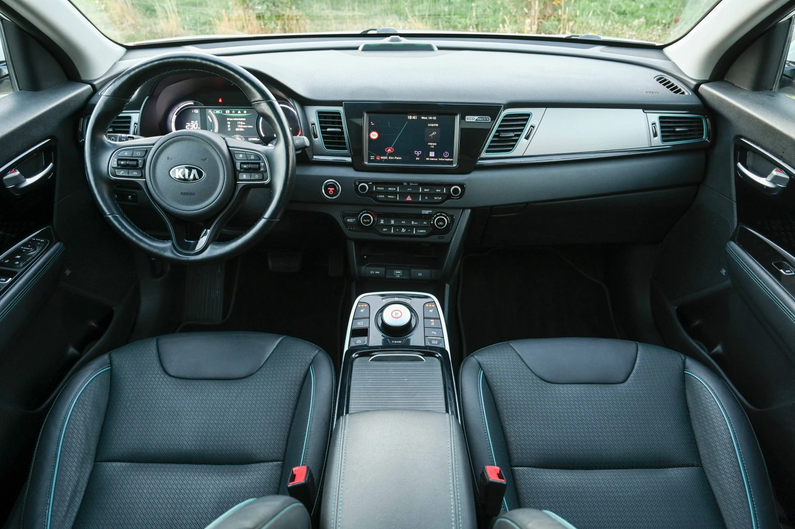 Kia Niro 64kw* Premium* ������* 100%SOH* full | Mobile.bg � ����������� 15