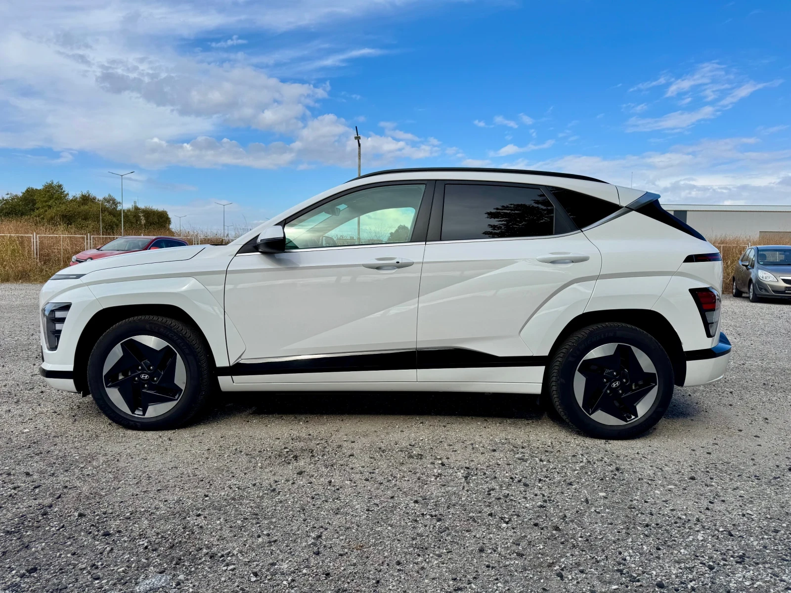 Hyundai Kona 2024 White Pearl EV 65KWh LED 100%SOH �.����� | Mobile.bg � ����������� 4