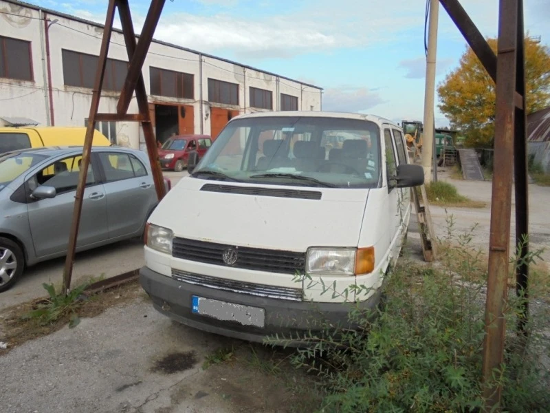 VW Transporter 70, снимка 1 - Бусове и автобуси - 46612386