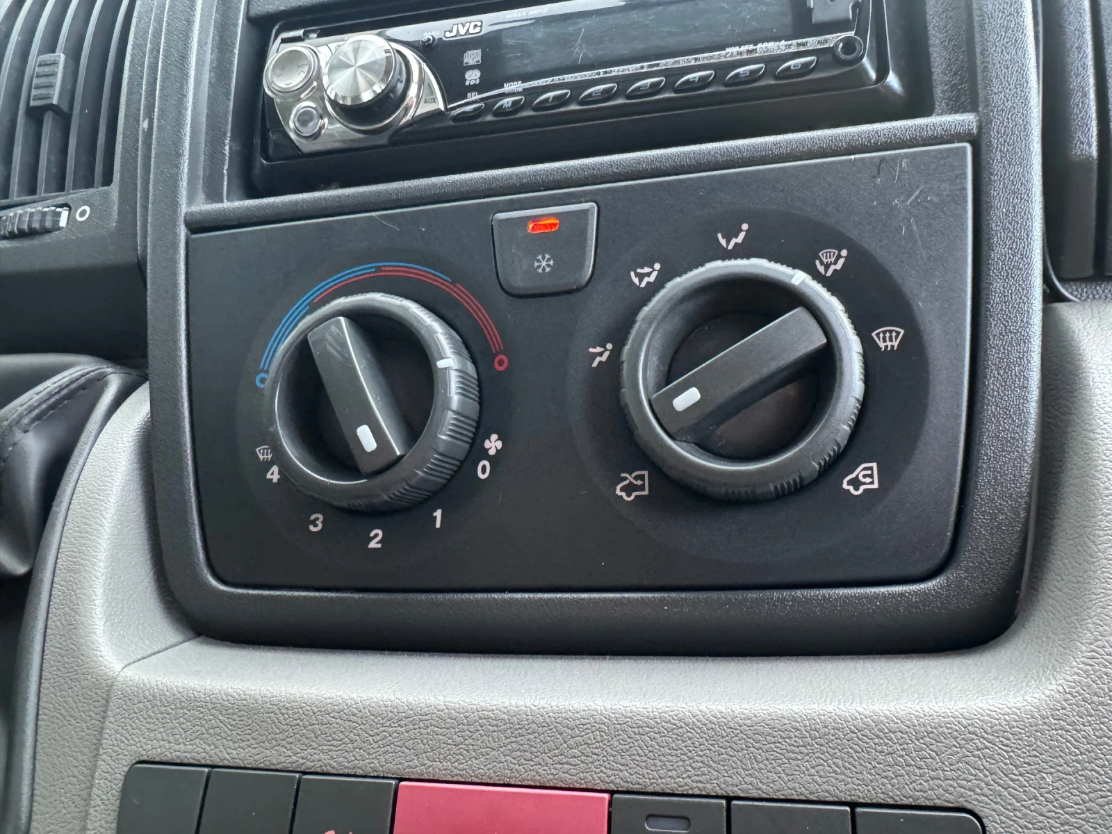 Citroen Jumper 2.2HDI  | Mobile.bg   12