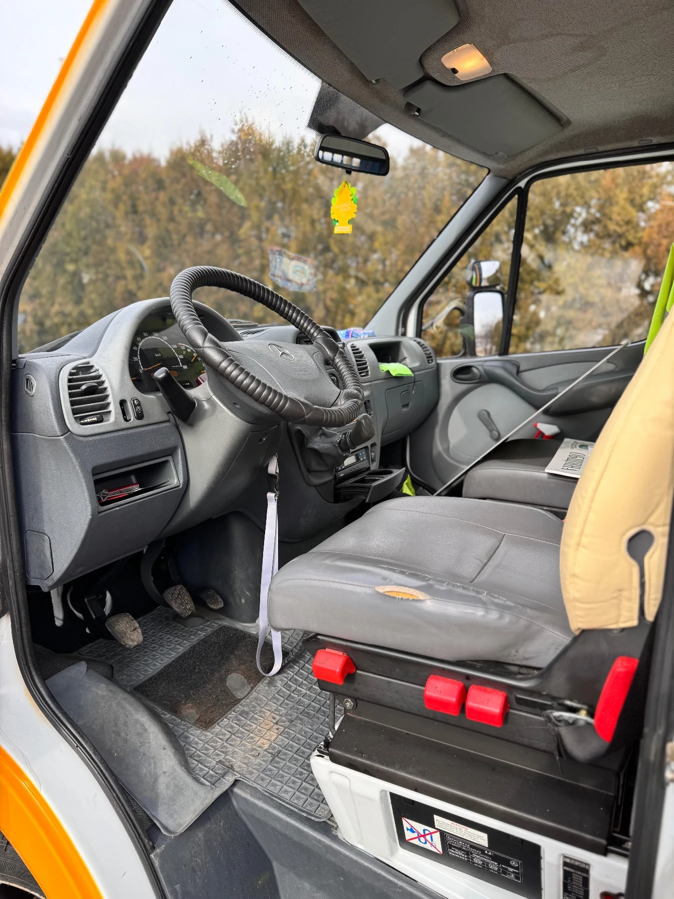 Mercedes-Benz Sprinter 416 Mercedes-Benz Sprinter 416 CDI - изображение 6