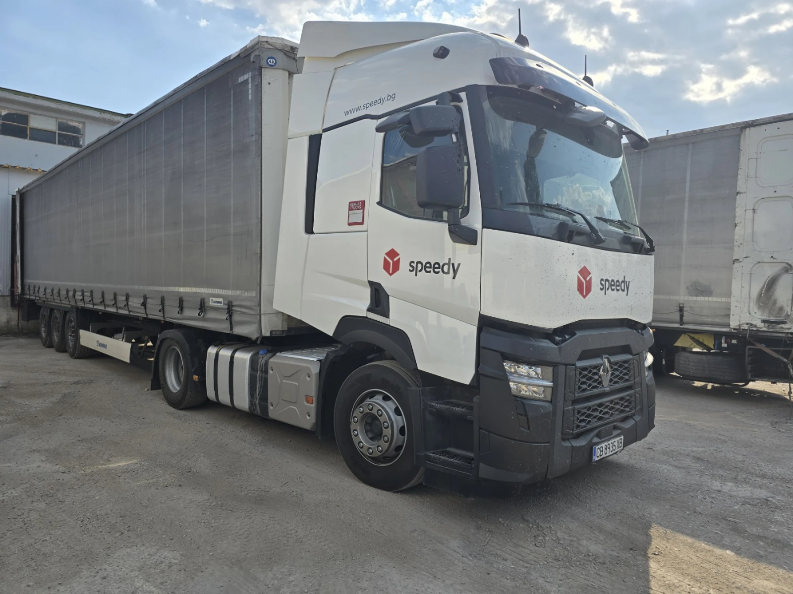 Renault T 480 - изображение 5