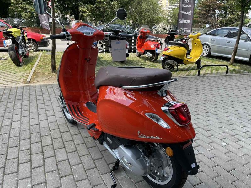 Vespa 50 PRIMAVERA, снимка 4 - Мотоциклети и мототехника - 35725161