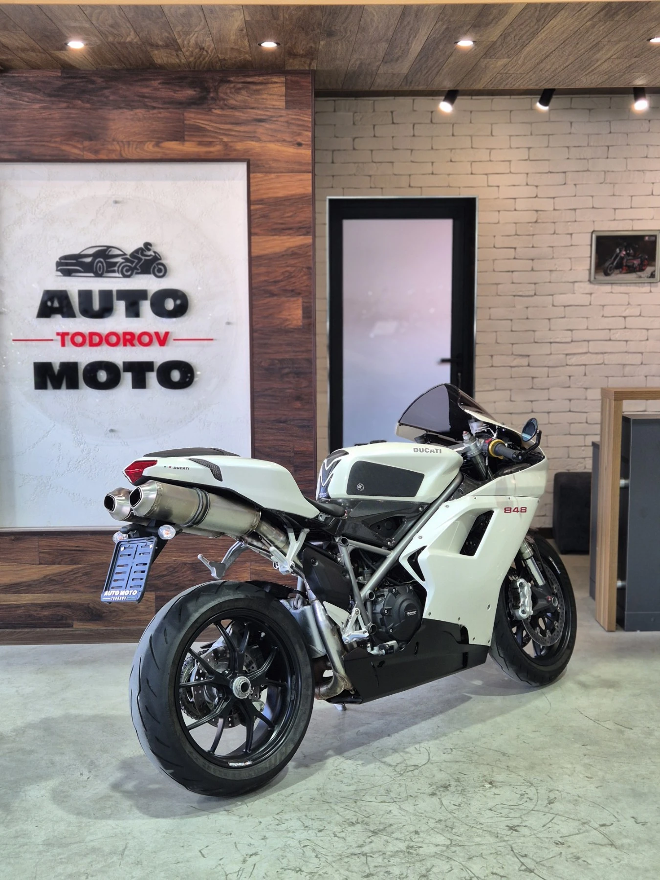 Ducati 848 Нов внос от ШВЕЙЦАРИЯ!!! 2010г., снимка 7 - Мотоциклети и мототехника - 55645040