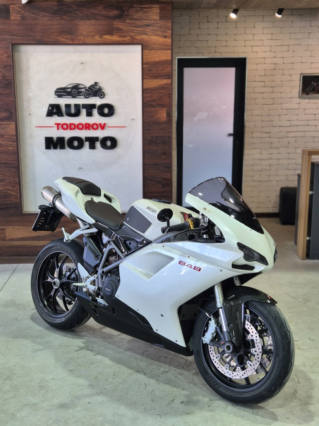 Ducati 848 Нов внос от ШВЕЙЦАРИЯ!!! 2010г.