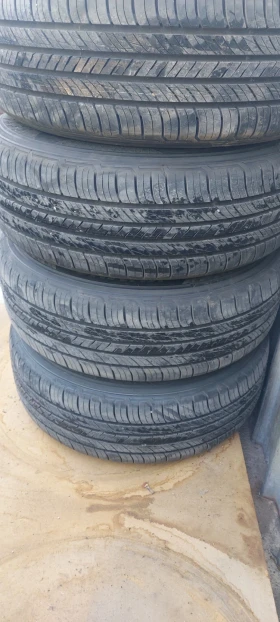 Гуми с джанти Kumho 235/65R18, снимка 5