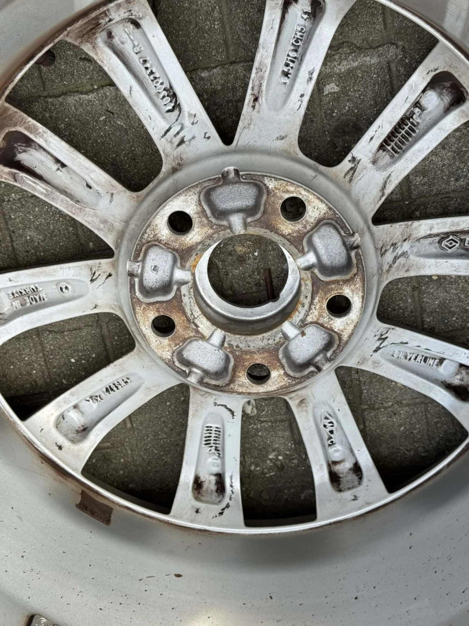 Гуми с джанти Michelin 205/55R16, снимка 5 - Гуми и джанти - 54148039