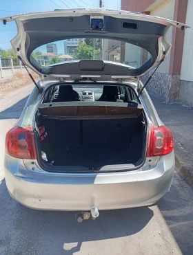 Toyota Auris, снимка 3
