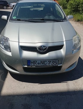Toyota Auris, снимка 1