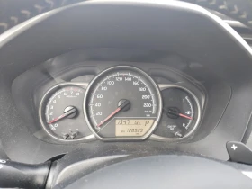 Обява за продажба на Toyota Yaris ~17 500 лв. - изображение 3
