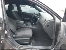 Dodge Charger SXT RWD - 11812 € / 23102.26 лв. - 76643117 12