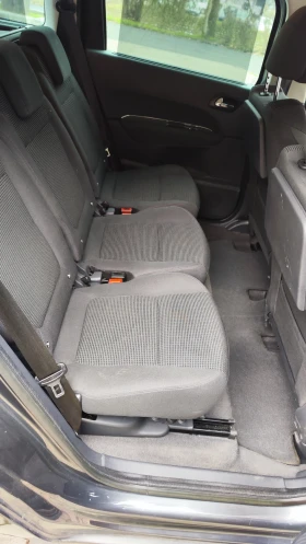 Peugeot 5008 1.6 HDI  - 4700 € / 9192.40 лв. - 94635623 4