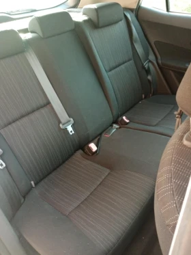 Toyota Auris | Mobile.bg � ����� ������ 12