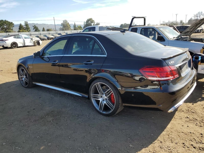 Mercedes-Benz E 63 AMG S, снимка 4 - Автомобили и джипове - 49587874