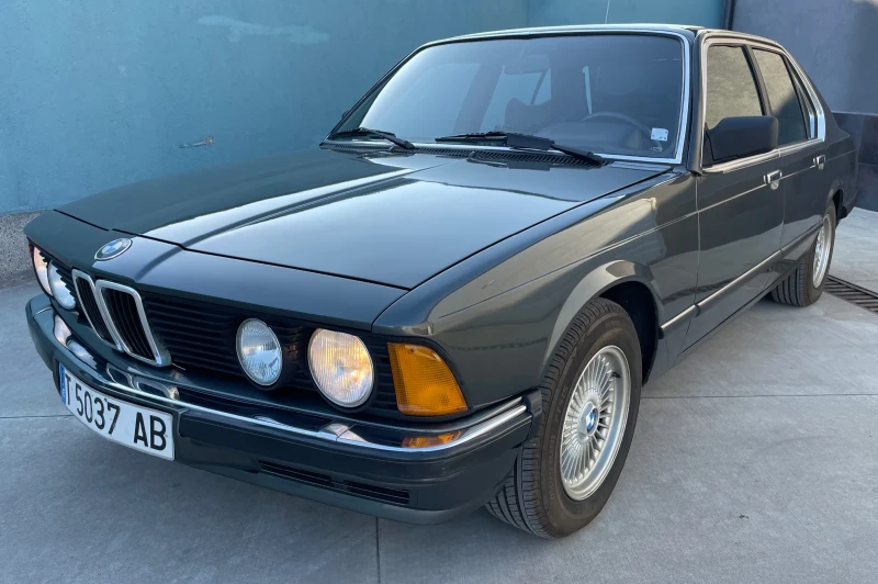 BMW 732 i, снимка 2 - Автомобили и джипове - 50544319