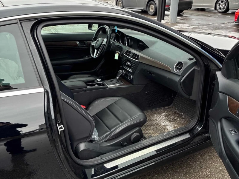 Mercedes-Benz C 250 * CARFAX * ЦЕНА ДО БГ, снимка 10 - Автомобили и джипове - 52840724